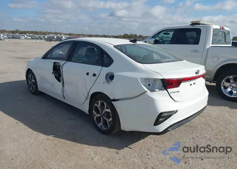 2021 Kia Forte Lxs из США, поврежденный, VIN 3KPF24ADXME369006
